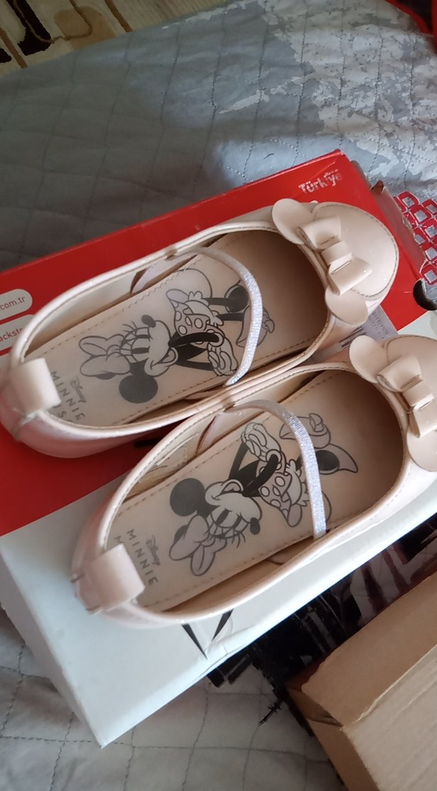 Pudra Parlak Minnie Mouse Kız Babet - Görsel 5