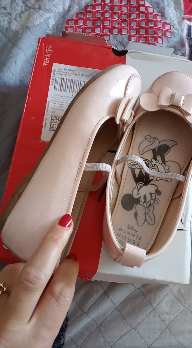 Pudra Parlak Minnie Mouse Kız Babet - Görsel 3