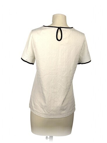 40 Beden PreLoved Bluz %70 İndirimli.