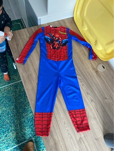Spiderman kostümü