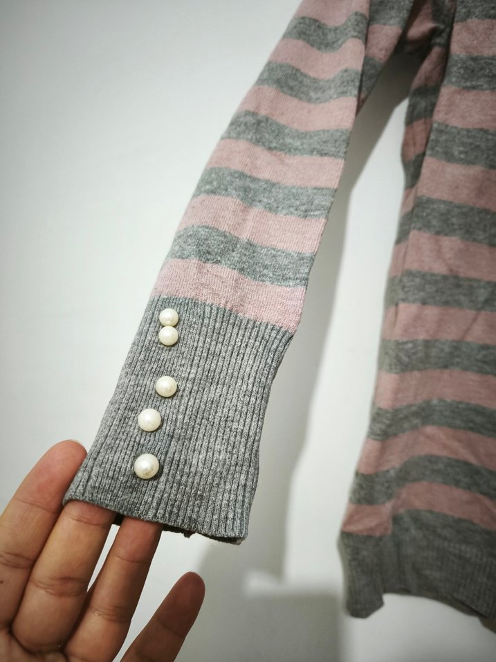 Düğmeli Çizgili Gri Kadın Triko - Görsel 2