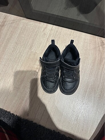 26 Beden Nike spor ayakkabı