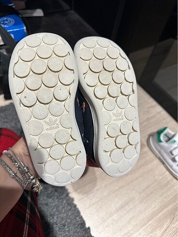 25 Beden lacivert Renk Adidas spor ayakkabı