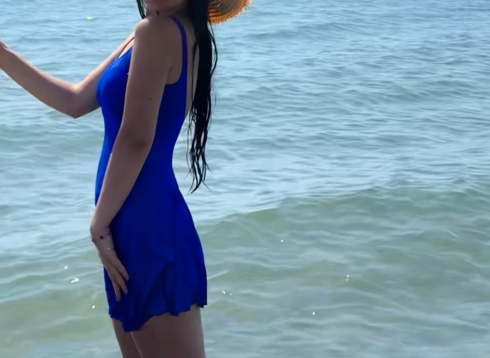 Parlak Mavi Drapeli Kadın Mayo - Görsel 3