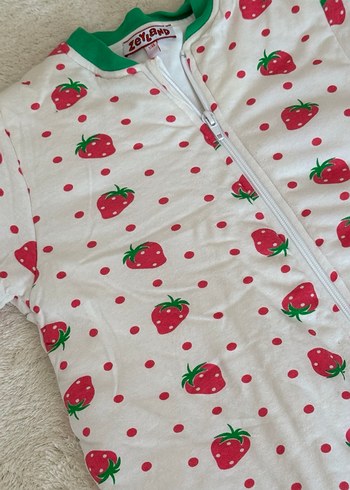 Çilek Desenli Bebek Uyku Tulumu - Görsel 3