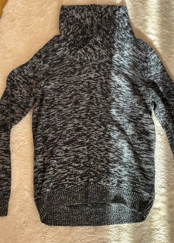 Gri Boğazlı Triko Kazak - Görsel 3