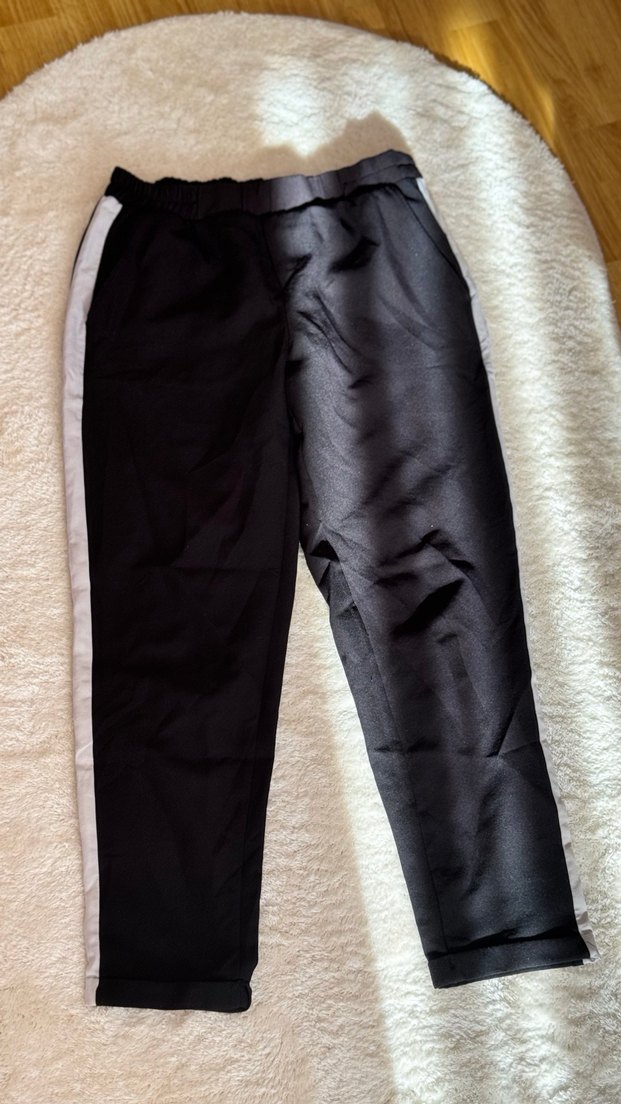 Kadın Siyah Kemerli Kumaş Pantolon - Görsel 3