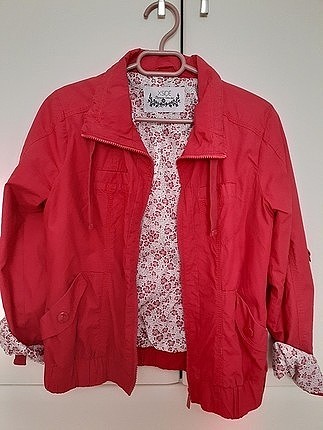 kırmızı tarz mevsimlik ceket