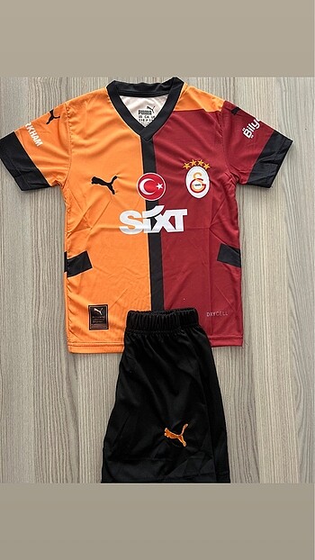 Galatasaray Galatasaray yeni sezon çocuk osimhen forması