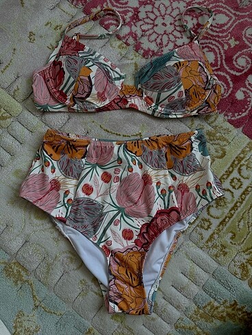 Trendyol kadın bikini takımı