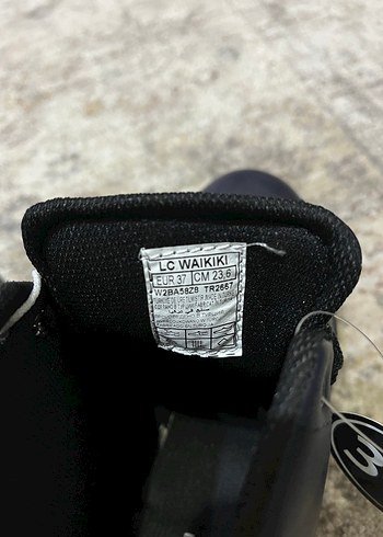 Kadın bot siyah - Görsel 3