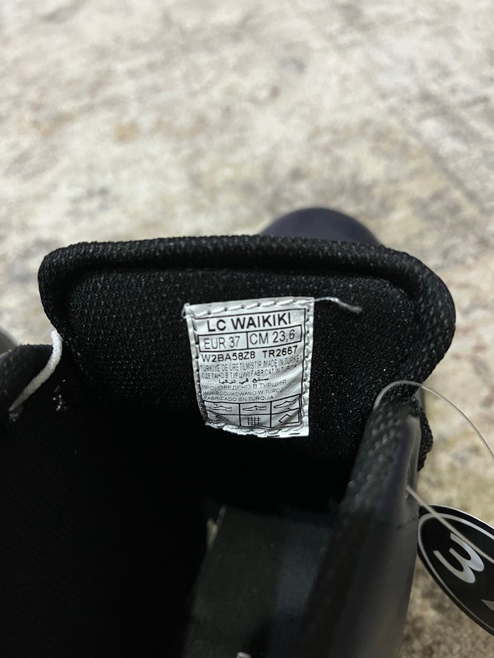 Kadın bot siyah - Görsel 3