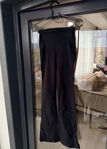 Kadın Siyah esnek Kumaş Kemerli Pantolon - Görsel 2