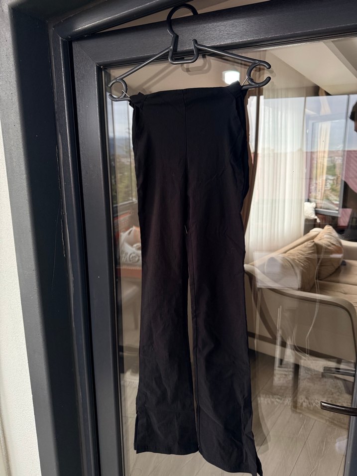 Kadın Siyah esnek Kumaş Kemerli Pantolon - Görsel 2