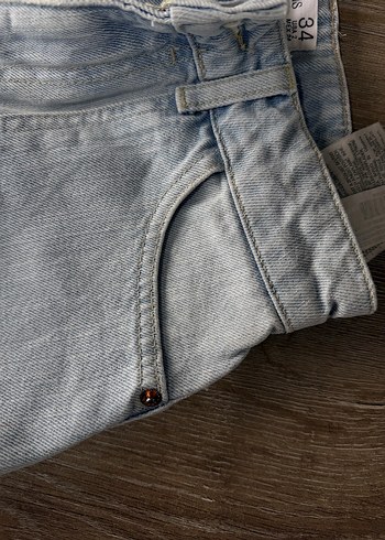 Buz Mavisi Kadın Mini Denim Şort - Görsel 4