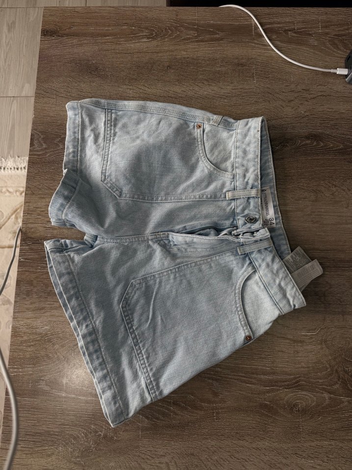 Buz Mavisi Kadın Mini Denim Şort - Görsel 2