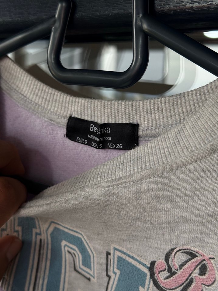 Bershka Gri ve Mor Baskılı Kadın Sweatshirt - Görsel 3