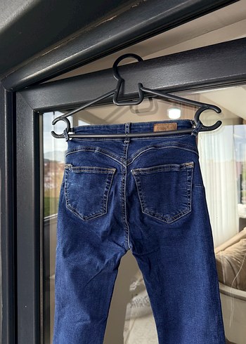 Koyu Mavi Kadın Kot Pantolon Bershka PushUp Model - Görsel 5