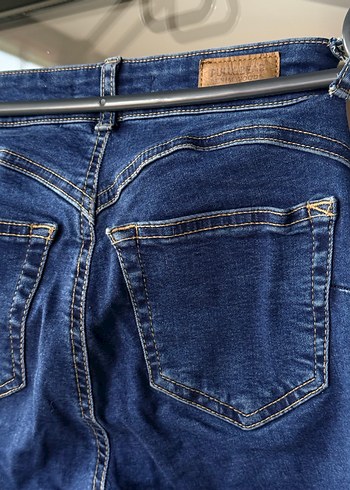 Koyu Mavi Kadın Kot Pantolon Bershka PushUp Model - Görsel 4