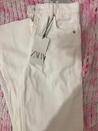 Zara beyaz pantolon hiç kullanılmadı