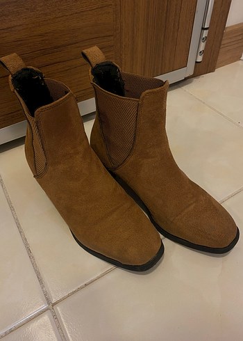 Kahverengi Süet Kadın Botu Blok Topuklu - Görsel 2