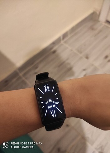 Huawei band 6