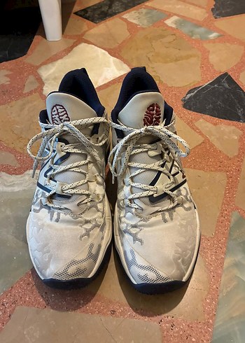 44 Beden New Balance Two vxy v4 Basketbol Ayakkabısı