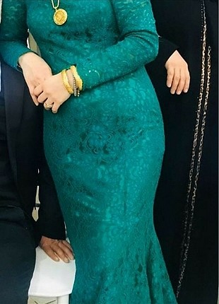 Yeşil balık model abiye elbise