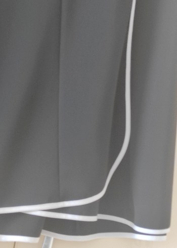 Siyah Midi Pilili Kadın Etek - Görsel 2