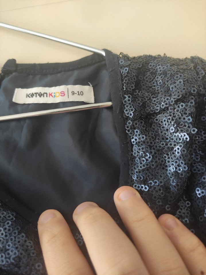 Kız Çocuk Kısa Kollu Siyah Parlak Elbise - Görsel 2