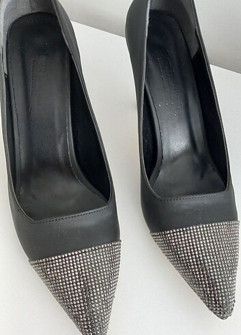 38 Beden Siyah stiletto 38 numara