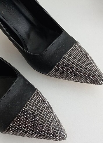 38 Beden siyah Renk Siyah stiletto 38 numara