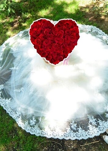 AYSİRA TASARIM GELİNLİK
