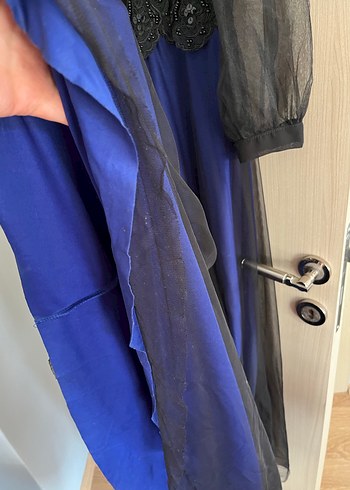 Nakışlı Drapeli Uzun Mavi Siyah Abiye Elbise - Görsel 3