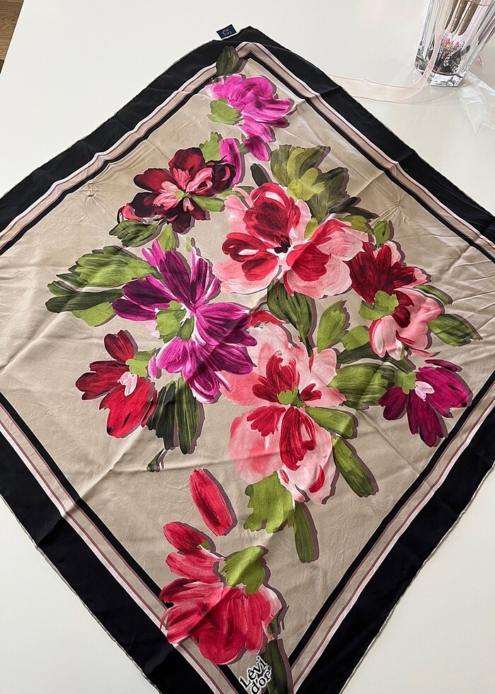 Silk home eşarp - Görsel 2