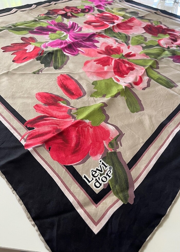 Silk home eşarp - Görsel 3