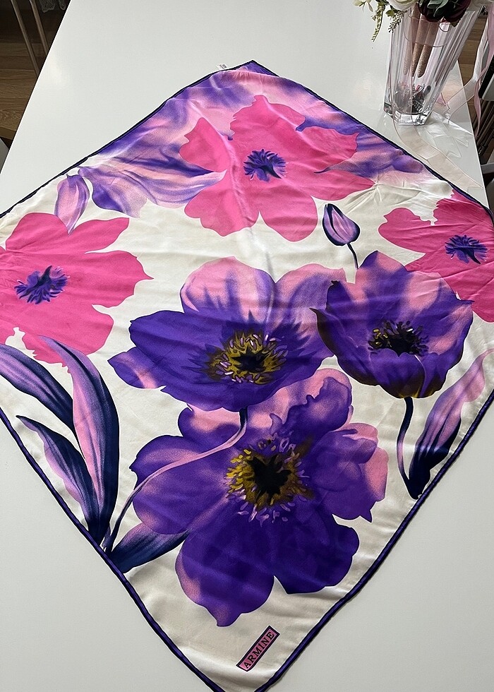 Armine ipek eşarp - Görsel 2