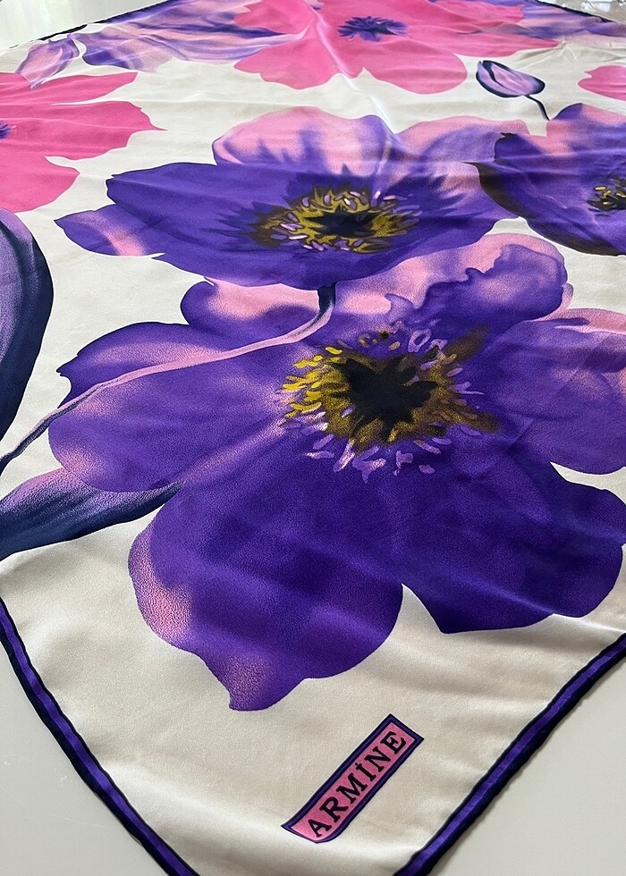 Armine ipek eşarp - Görsel 3