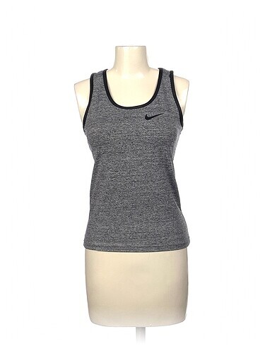 Diğer T-shirt %70 İndirimli.