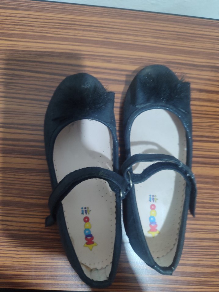 Kız Çocuk Siyah Cırtlı Babet Ayakkabı - Görsel 3