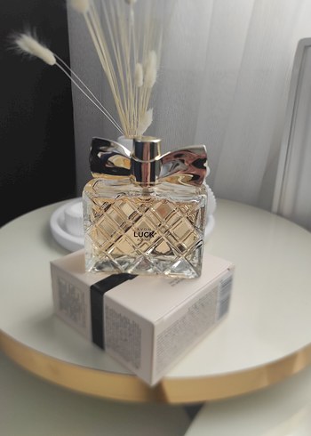 Kadın Parfümü Luck 50 ml