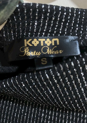 Siyah Fırfırlı Mini Etek - Görsel 2