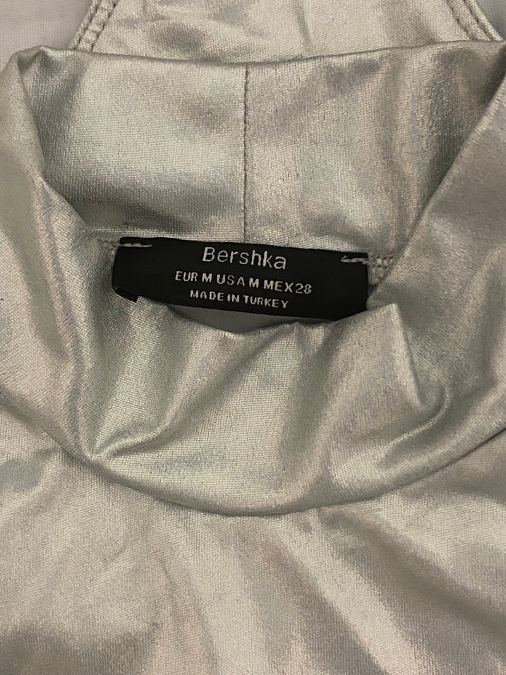 Gri Yüksek Yakalı Kolsuz Kadın Body - Görsel 2