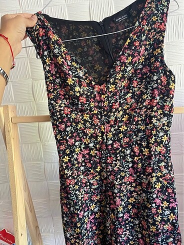 Bershka Çiçekli Tulum - Görsel 4