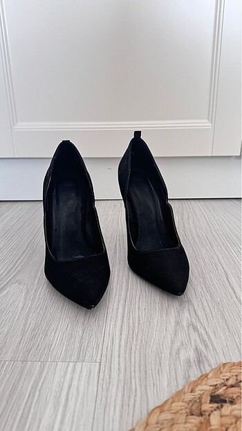 Bershka Siyah stiletto