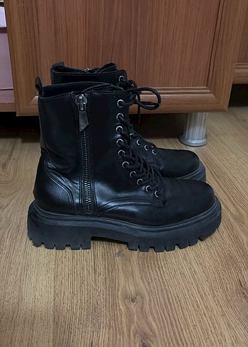 Siyah deri bot - Görsel 2