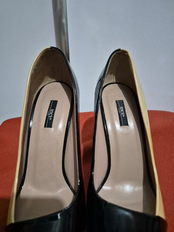 Sarı Siyah Rugan Stiletto Kadın Ayakkabı - Görsel 3