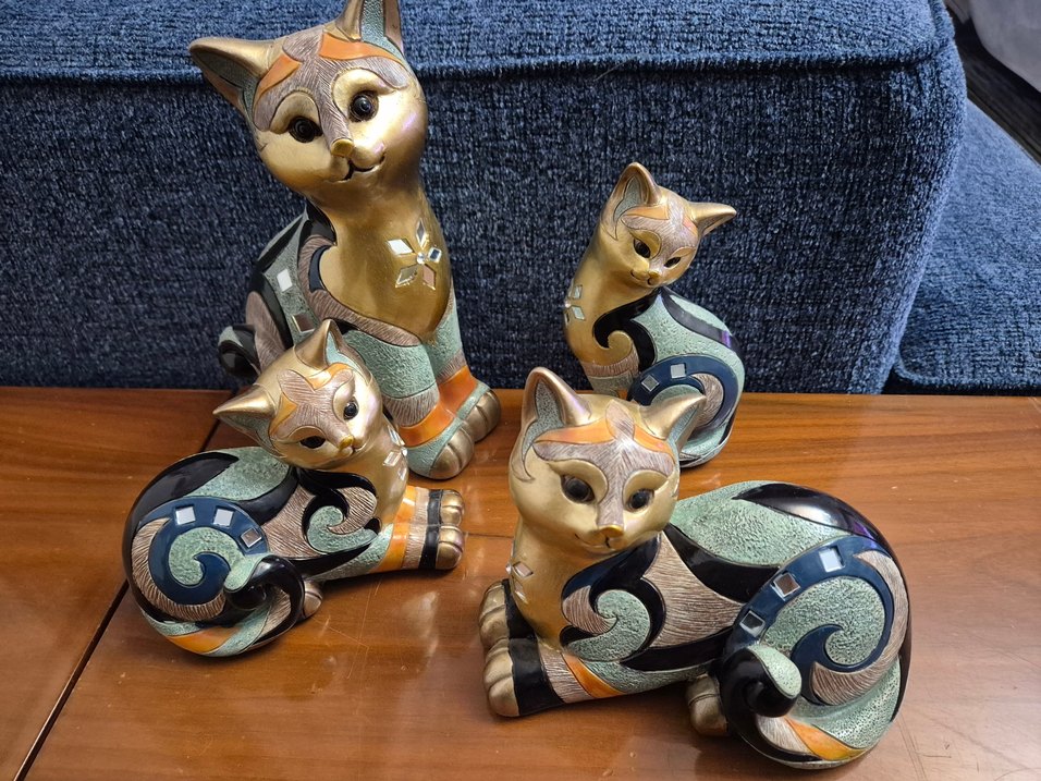 Camel Renkli Kedicik  Figürleri Seti - Görsel 3