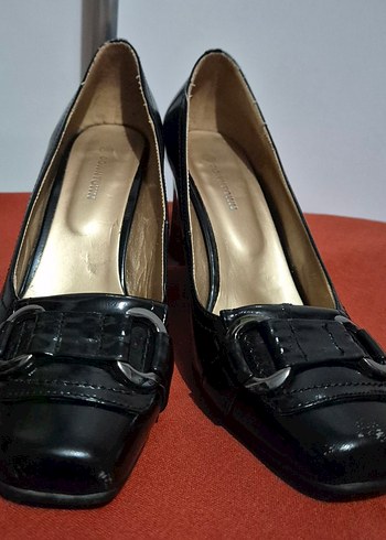 Kadın Siyah Desenli Tokalı Topuklu Ayakkabı - Görsel 6