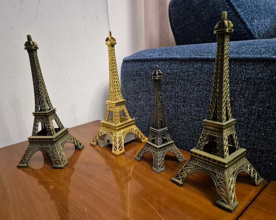 Parlak Altın ve bronz kahve  Renkli Eyfel Kulesi Bibloları. - Görsel 2